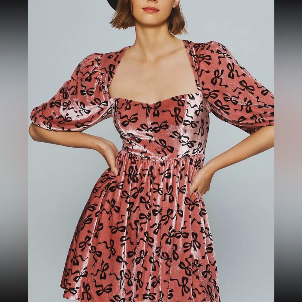 Anthropology, Maeve Sweetheart mini, velvet dress.